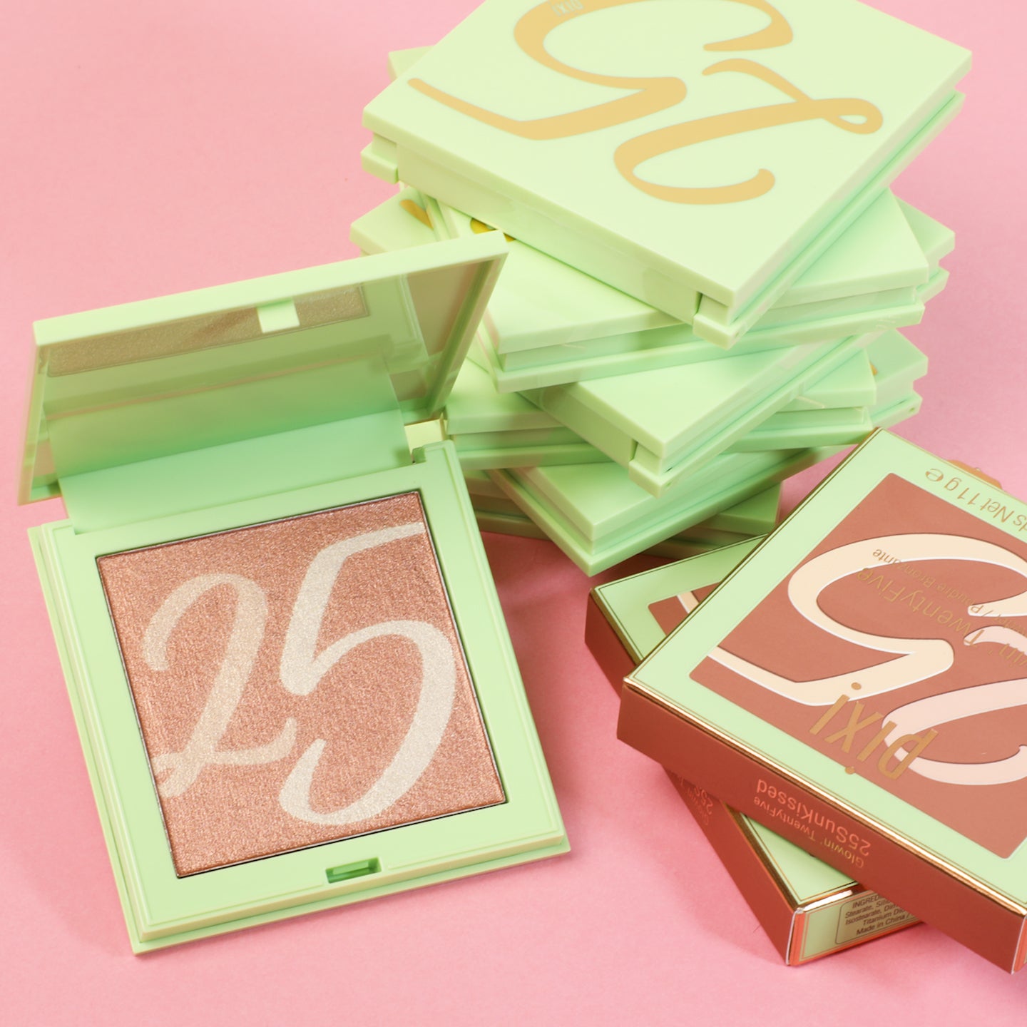 Pixi Glow Tonic Glowin TwentyFive Puder PeachGlow